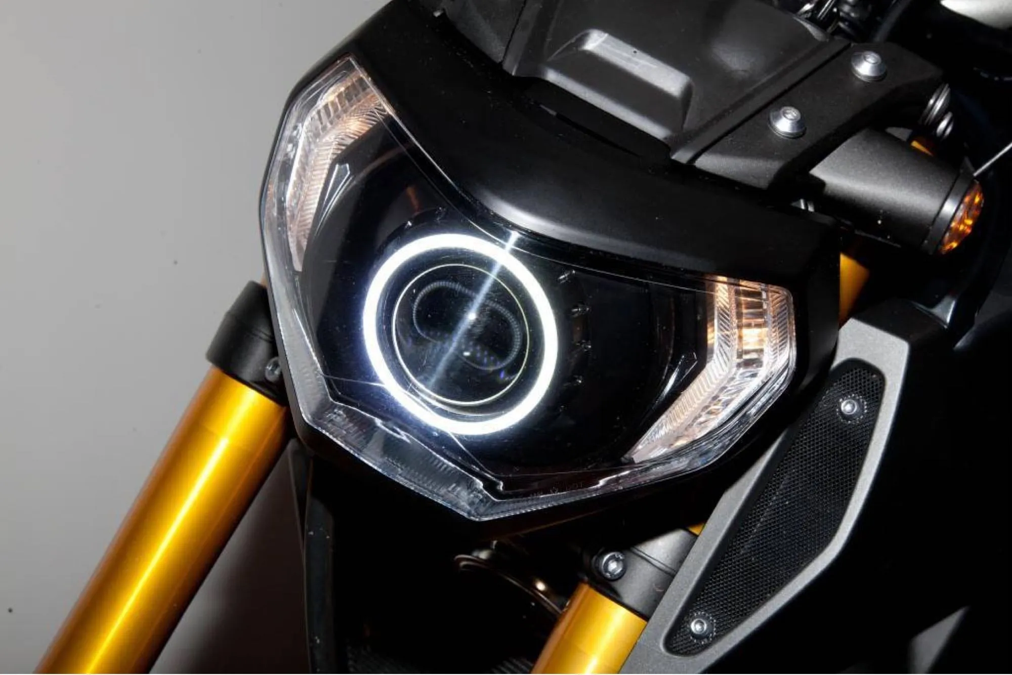 Motorcycle Projector Retrofit Parts Package (Single)